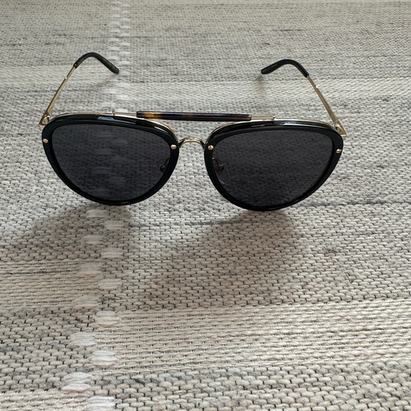 Gucci Black Aviator Sunglasses - Picture 5 of 5